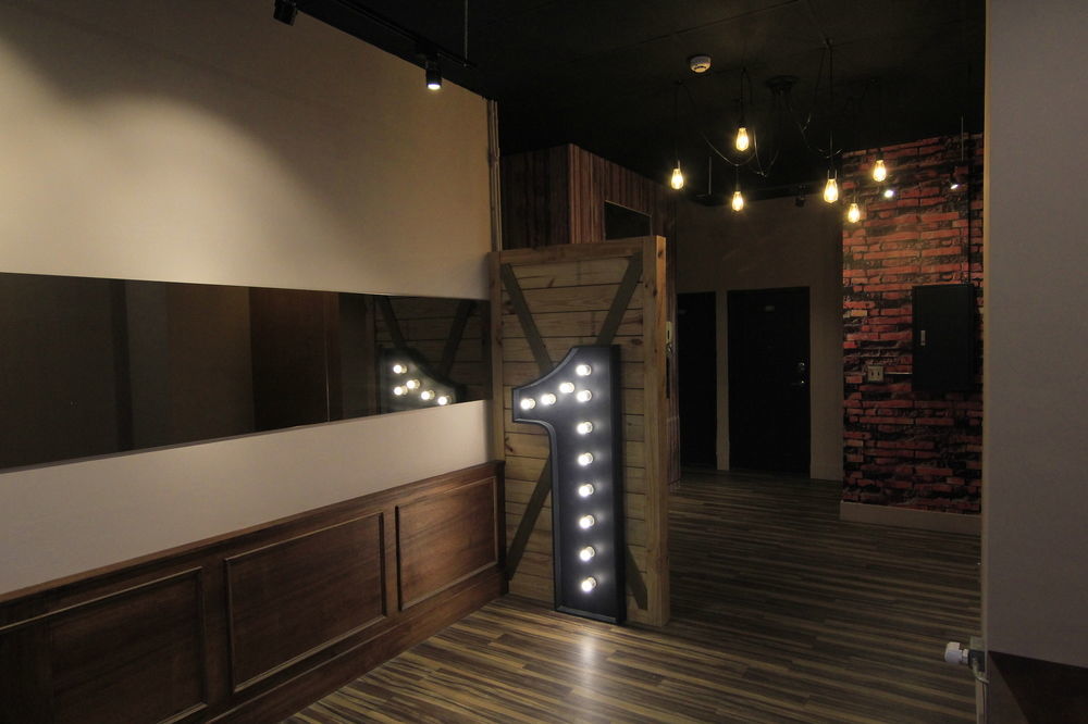 Loft Hostel Fengjia Taichung Exterior foto